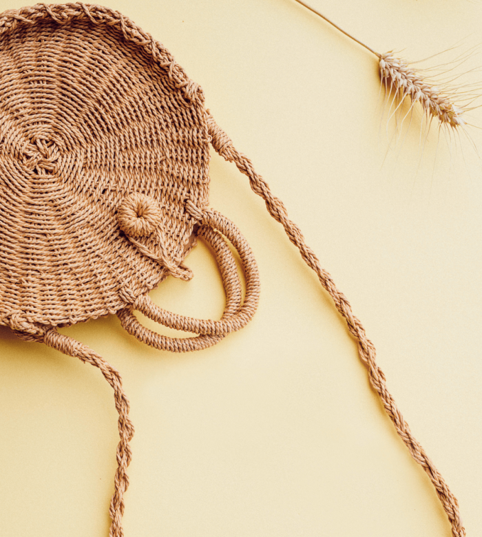 liana-mikah-loo1hKZmZ3E-unsplash-crp